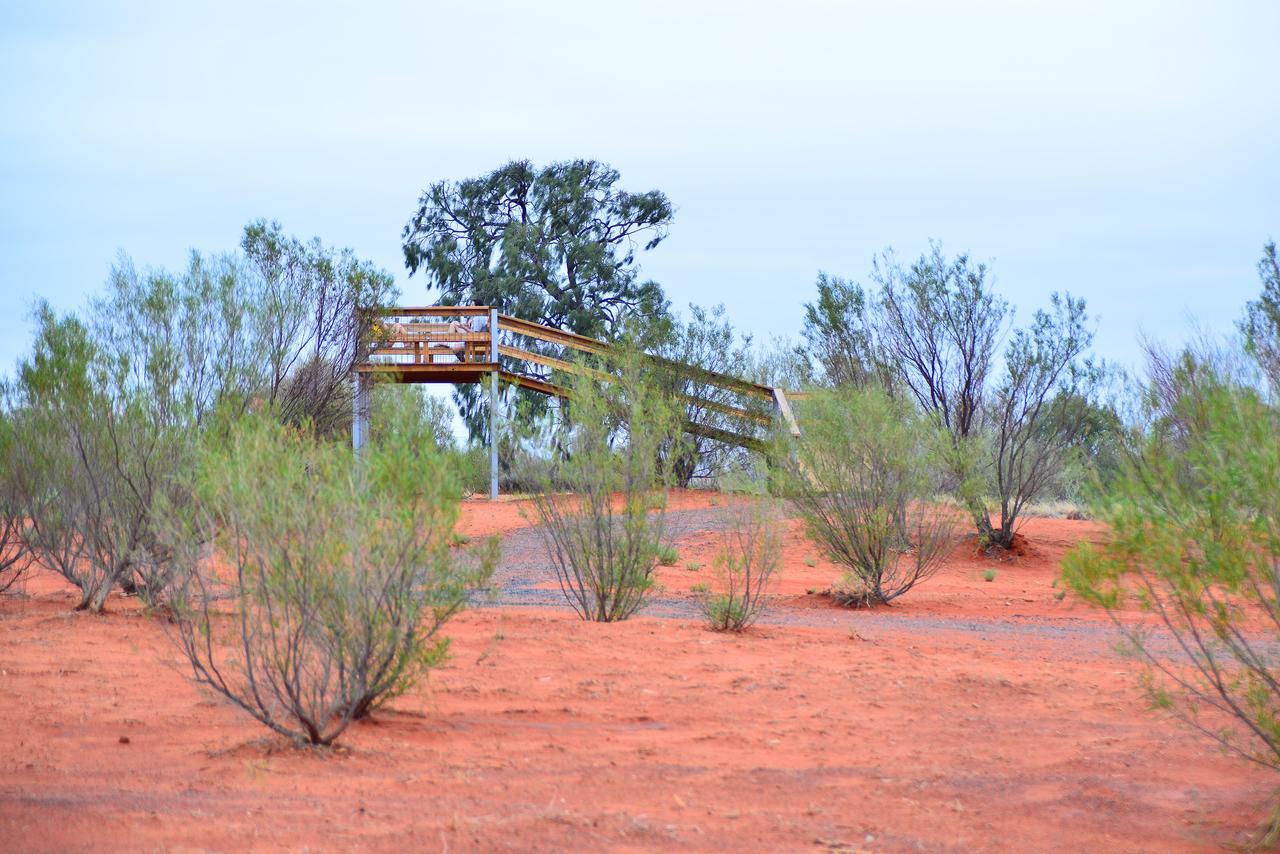 Erldunda Desert Oaks Resort Ghan Exterior photo